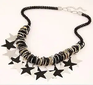 Vintage Gem Choker Necklace - Retro Statement Pendant Jewelry