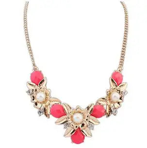 Vintage Gem Choker Necklace - Retro Statement Pendant Jewelry