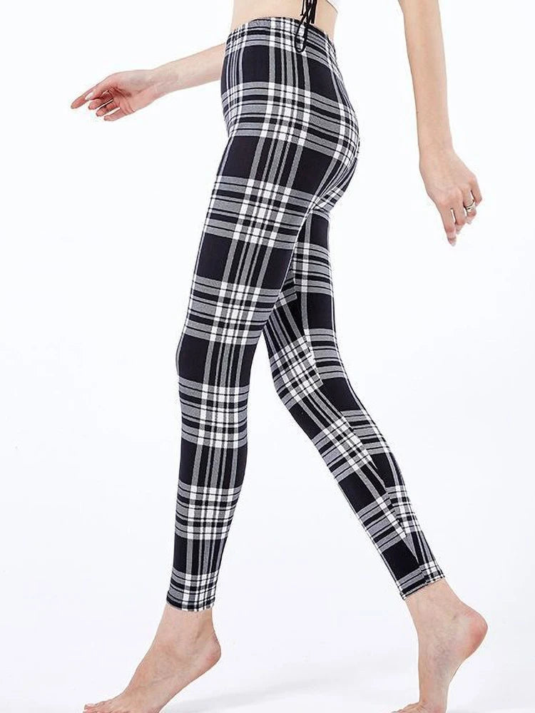 Graffiti Floral Print Leggings - Stretch Ankle-Length Everyday Tights