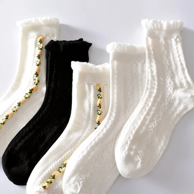 Floral Embossed Knit Socks - Retro Harajuku 5 Pair Style