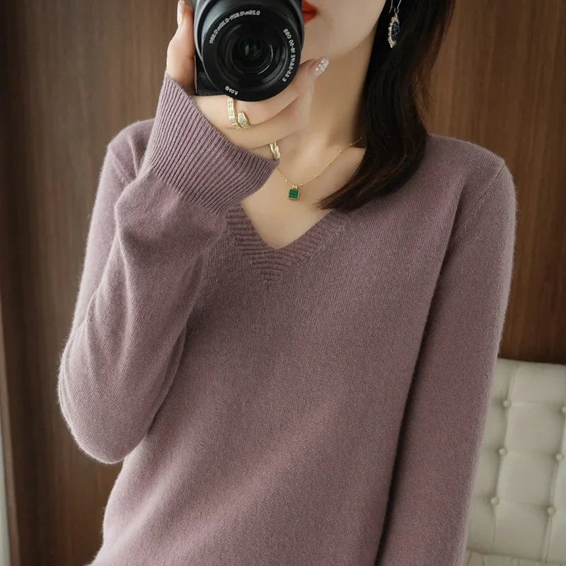 V Neck Stretch Pullover Sweater - Slim Solid Knitwear Top