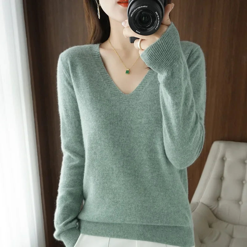 V Neck Stretch Pullover Sweater - Slim Solid Knitwear Top