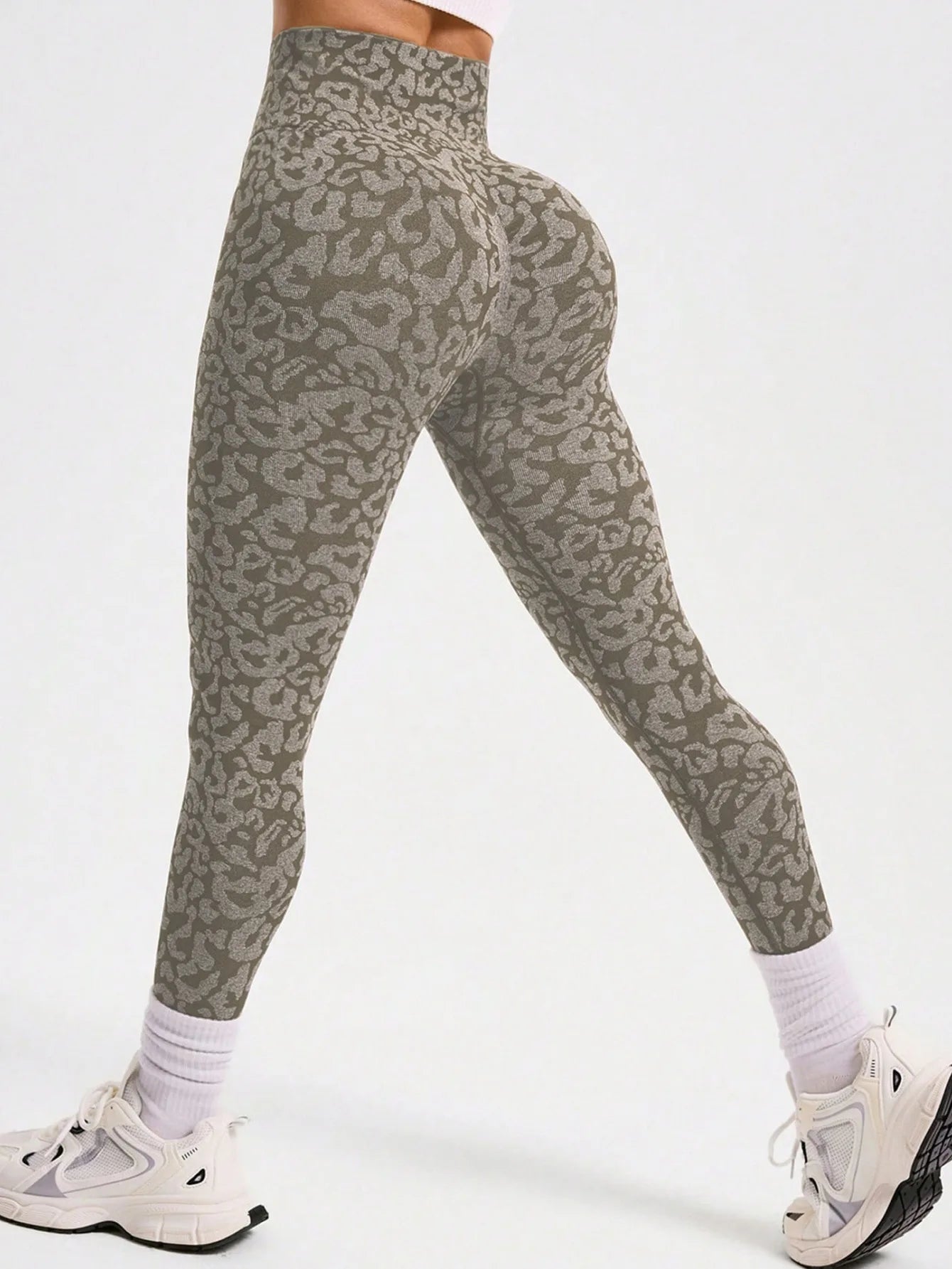 Leopard Print Seamless Yoga Leggings - High Waist Butt Lifting Tights