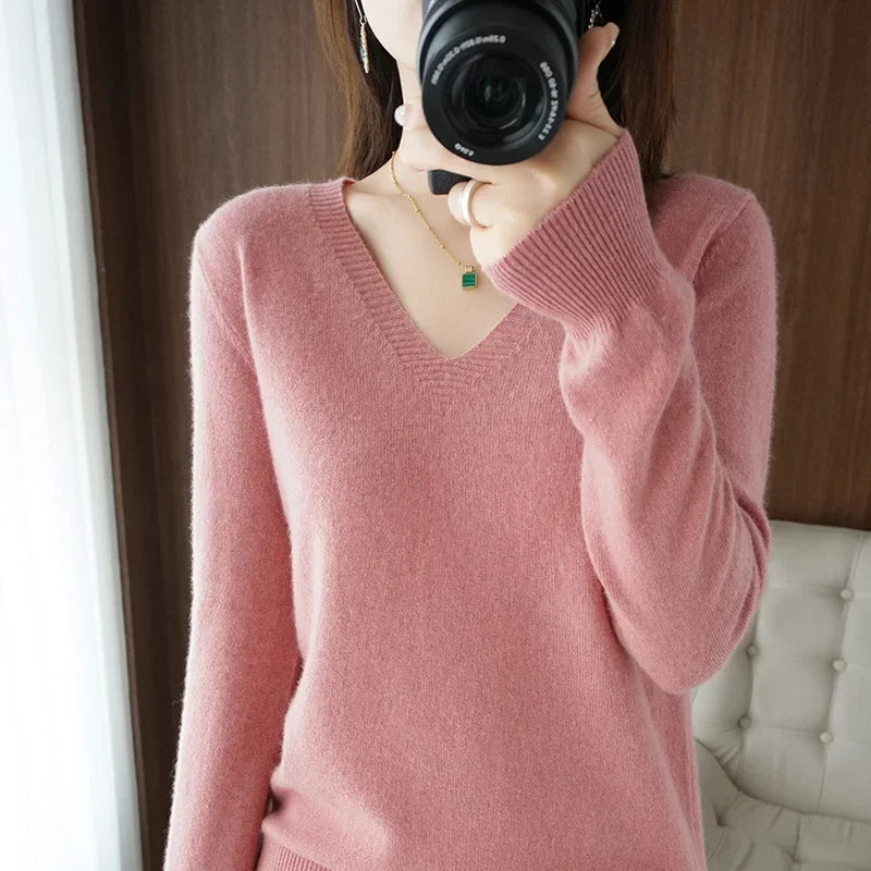 V Neck Stretch Pullover Sweater - Slim Solid Knitwear Top