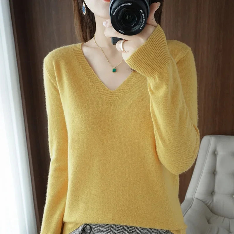 V Neck Stretch Pullover Sweater - Slim Solid Knitwear Top