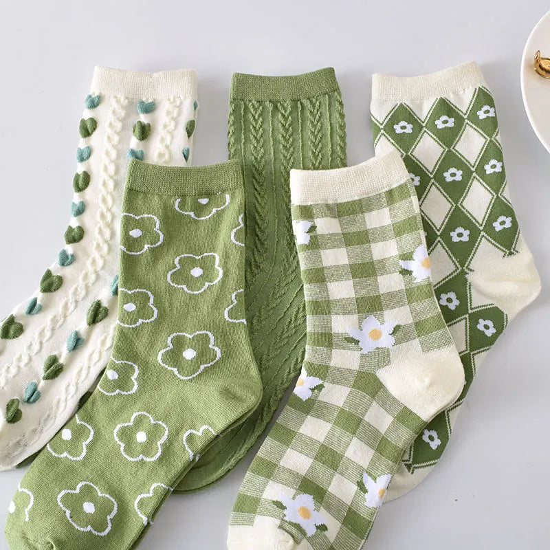 Floral Embossed Knit Socks - Retro Harajuku 5 Pair Style