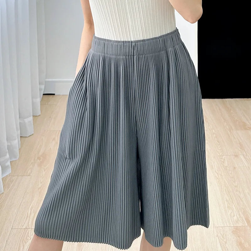 Pleated Five Point Shorts - Loose High Waist Drape Summer Mid Pants
