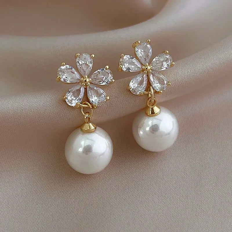Rhinestone Flower Stud Earrings - Pearl Crystal Korean Party Jewelry