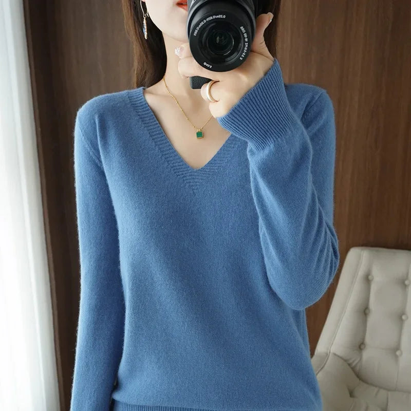 V Neck Stretch Pullover Sweater - Slim Solid Knitwear Top