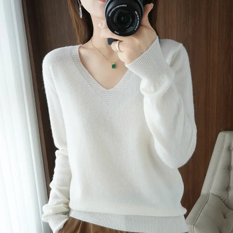 V Neck Stretch Pullover Sweater - Slim Solid Knitwear Top