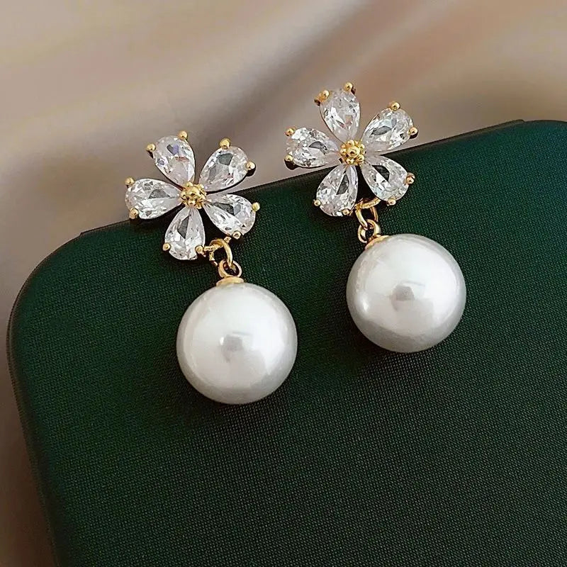 Rhinestone Flower Stud Earrings - Pearl Crystal Korean Party Jewelry