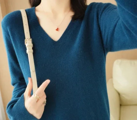 V Neck Stretch Pullover Sweater - Slim Solid Knitwear Top