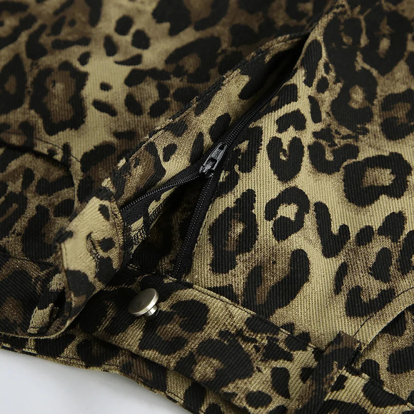 Leopard Print Y2K Shorts - Zipper Pocket Summer Statement Shorts